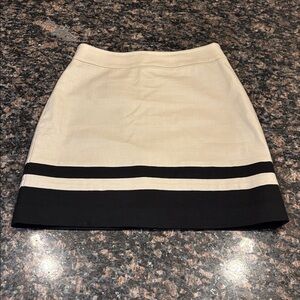 LOFT Cream and Black Women's Skirt